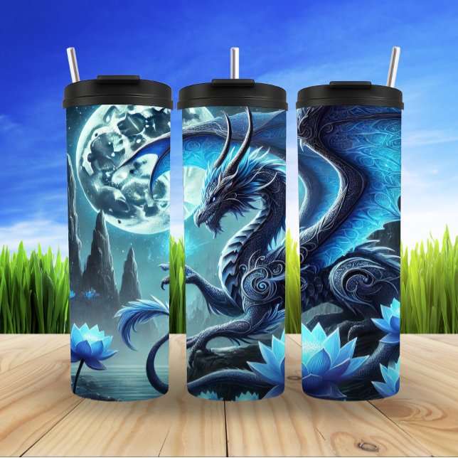 Moonlit Blue Dragon Realm Thermosbecher (Von Creator hochgeladen)