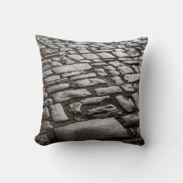 Moonlit Cobblestones Kissen