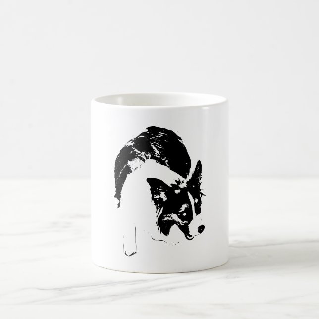 Moonlit Corgi Mischief Kaffeetasse (Mittel)