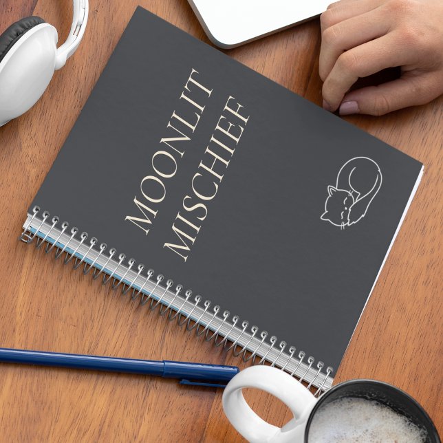 Moonlit Mischief Notizbuch (Capture midnight thoughts with graceful charm and a whisper of spooky sophistication.)