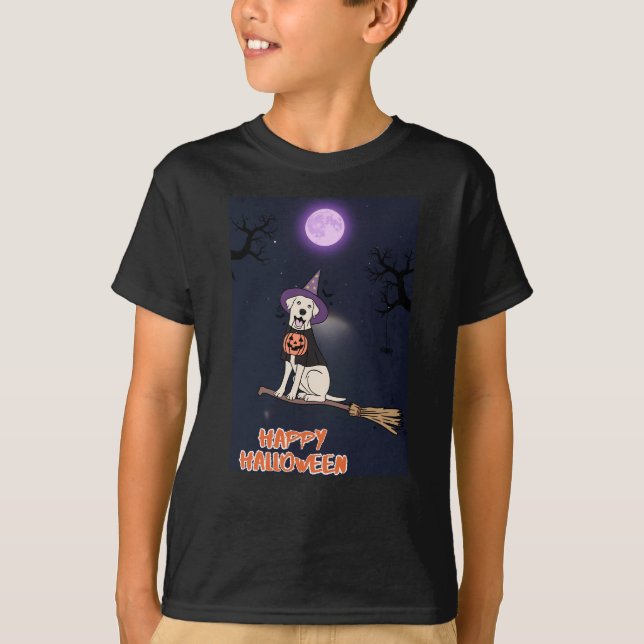 Moonlit Pup – Halloween Dog in Witch Hat T-Shirt (Vorderseite)
