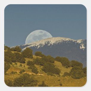 Moonrise über dem Sangre de Cristo, Quadratischer Aufkleber