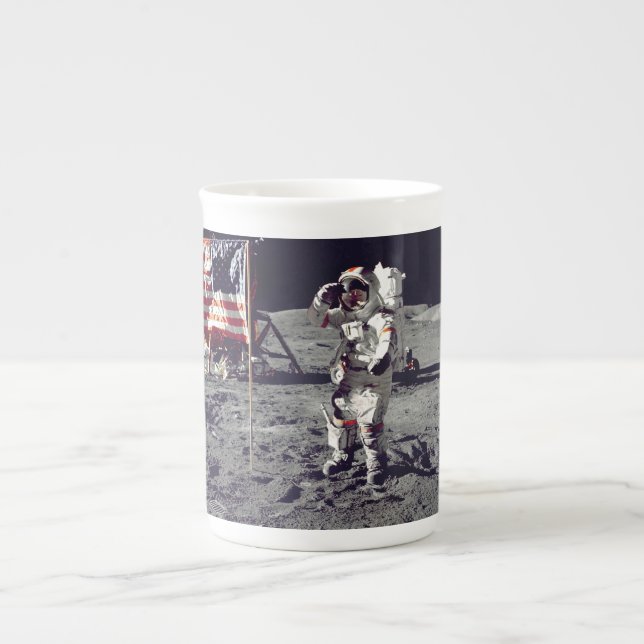 Moonwalk Apollo 17 Prozellantasse (Vorderseite)