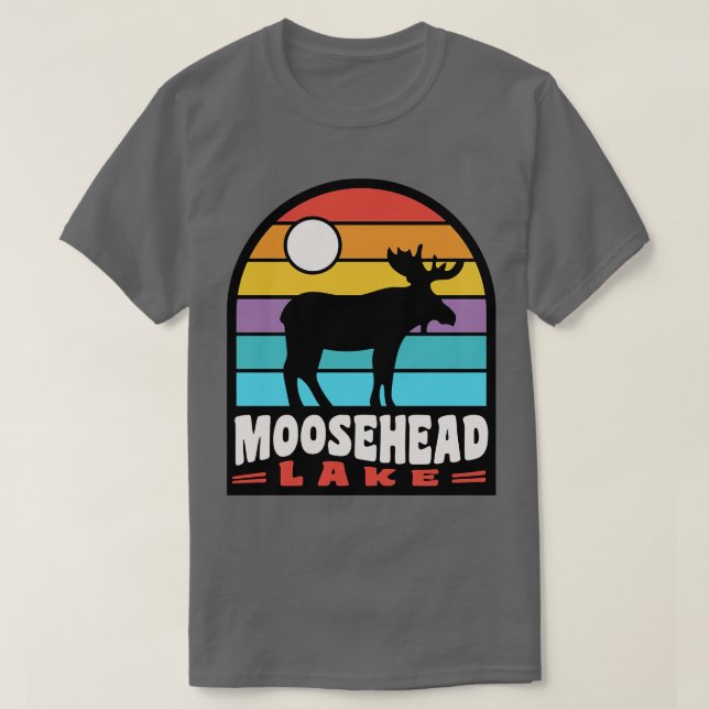 Moosehead Lake Moose Abzeichen Maine T-Shirt (Design vorne)