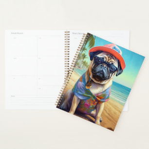 Mops auf dem Strand, Sommergeschenk für Hundeliebh Planer
