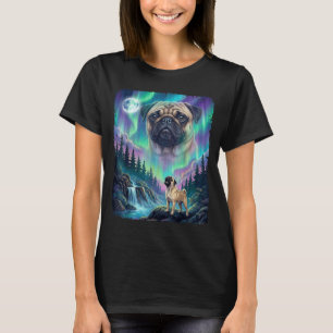 Mops-Hund heult Nordlichter Aurora Mond Wald T-Shirt