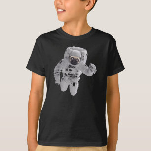 Mops im Raum T-Shirt