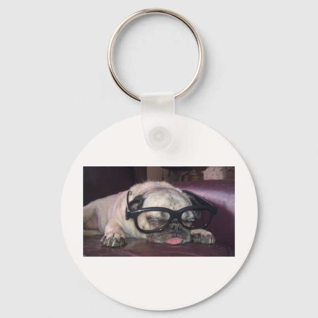 Mops in Brille Schlüsselanhänger (Vorderseite)