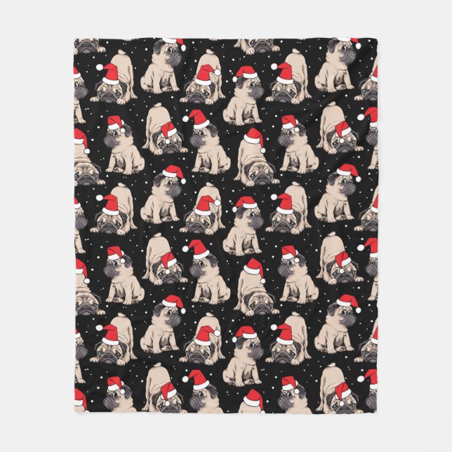 Mops in Weihnachtsmannmützen Weihnachtsmuster Fleecedecke (Vorderseite)