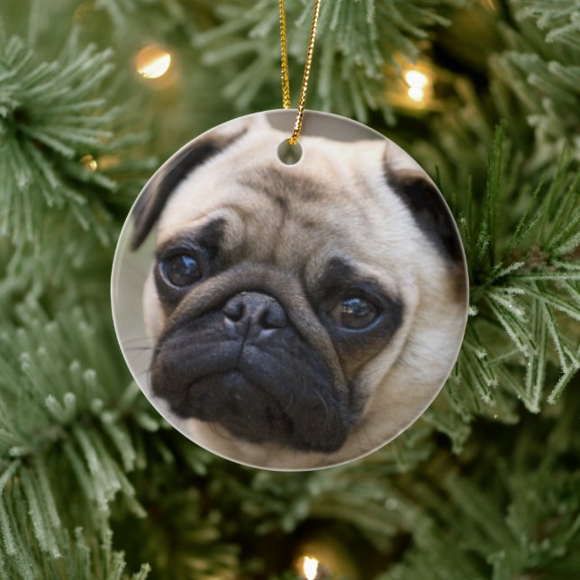 Mops Keramik Ornament (Baum)