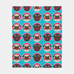 Mops-Köpfe auf aquamariner Fleece-Decke Fleecedecke