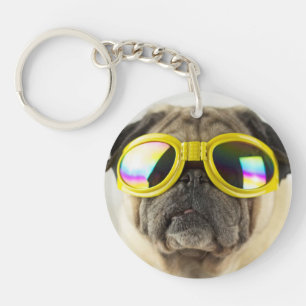 Mops mit Goggles Schlüsselanhänger