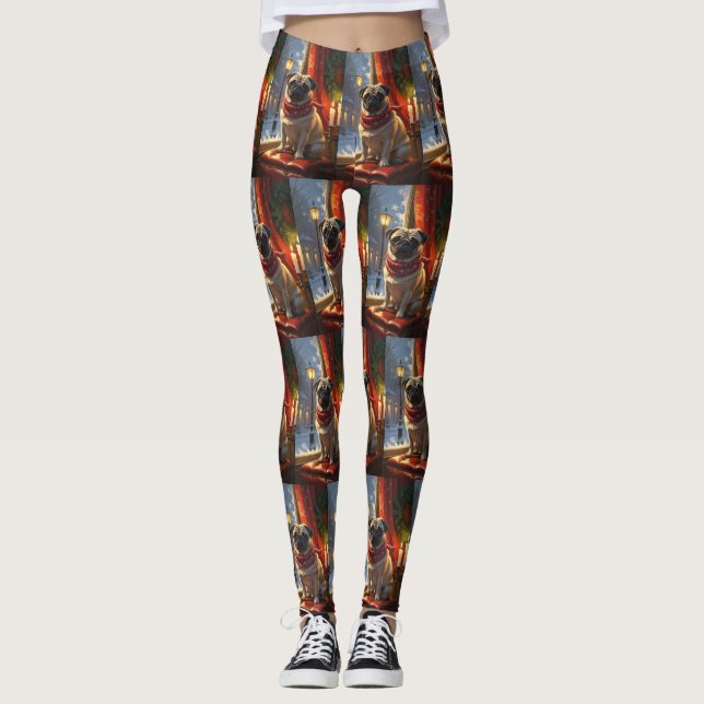 Mops mit Weihnachtsbeleuchtung Urlaub Leggings (Vorderseite)