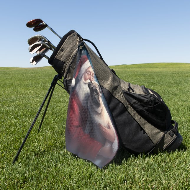 Mops mit Weihnachtsmann Weihnachten Golfhandtuch (Gras)