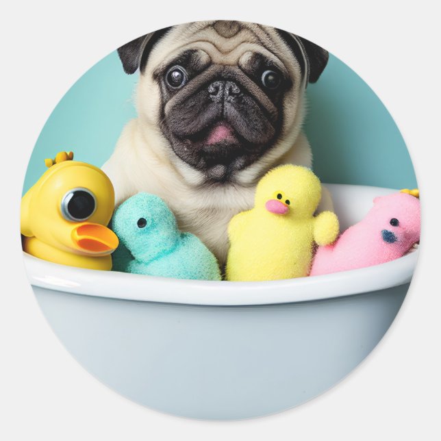 Mops Paradies: Badefreudigkeit in der Tube Runder Aufkleber (Vorderseite)