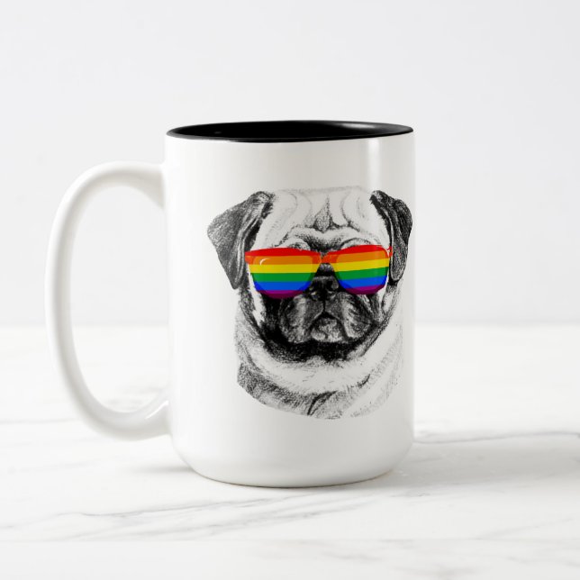 Mops Pride Sonnenbrille Zweifarbige Tasse (Links)