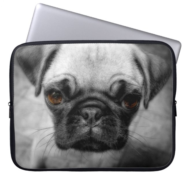 Mops Pup Laptopschutzhülle (Vorderseite)