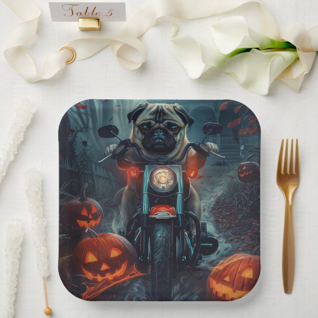 Mops Riding Motorrad Halloween Beängstigend Pappteller (Hochzeit)