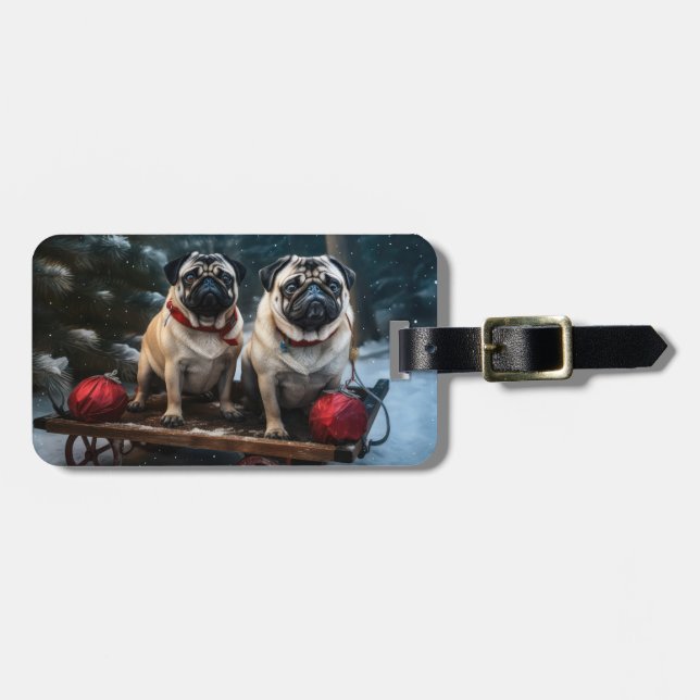 Mops Snowy Sleigh Weihnachtsdekor Gepäckanhänger (Vorderseite horizontal)