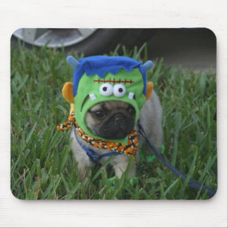 Mops-Welpe Frankenpug Mousepad