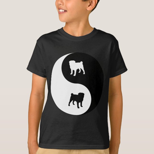 Mops Yin Yang T-Shirt (Vorderseite)