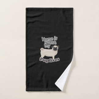 Mops Zuhause Handtuch