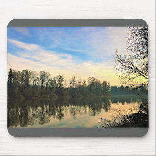 Morgen am Fluss Willamette, OR Mousepad