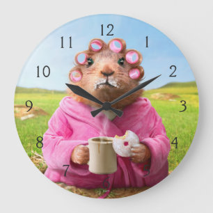 Morgen Groundhog mit Frühstücks-Krapfen und Kaff Große Wanduhr