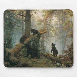 Morgen in einem Kiefernwald Mousepad