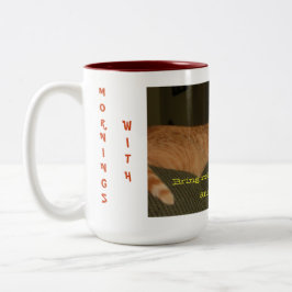 Morgen mit der Katzen-großen Tasse