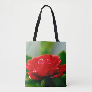 Morgengrauen rote Rose mit Taubstropfen Tasche