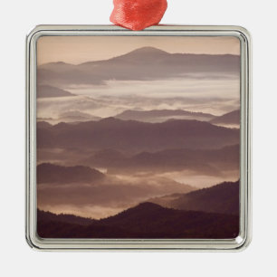 Morgennebel im Süden Appalachen Ornament Aus Metall