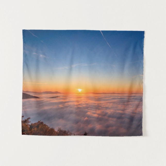 Morgens Höhepunkt über Wolken Wandteppich (Vorderseite (Horizontal))