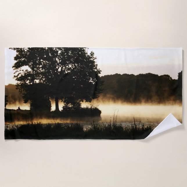 Morning Lake Scene btcna Strandtuch (Vorderseite)