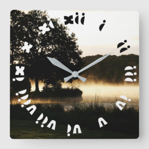 Morning Lake Scene Fat Roman Numbers wcca Quadratische Wanduhr