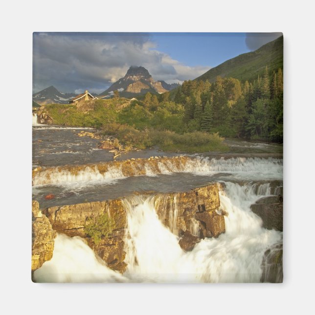 Morning light grüßt die Swiftcurrent Falls im Magnet (Vorne)