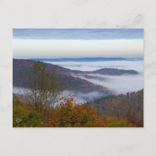 Morning mist on the mountains postkarte
