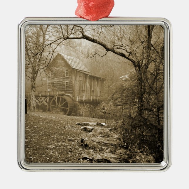 Morning Mist Silbernes Ornament (Vorne)