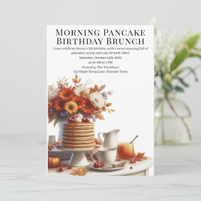 Morning Pancake Birthday Brunch | Cosy Weekend Einladung (Stehend Vorderseite)