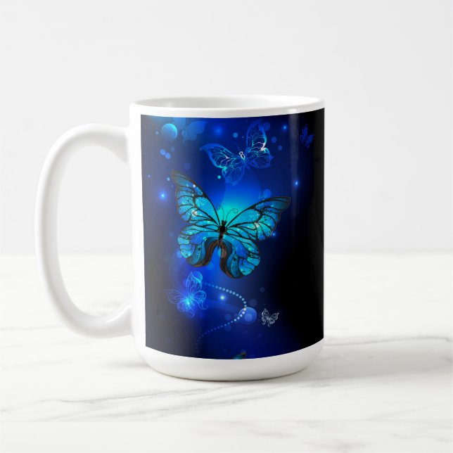 Morpho Butterfly in the Dark Background Kaffeetasse (Links)