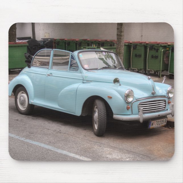 Morris Minor Convertible Tourist Mousepad (Vorne)