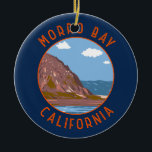 Morro Bay California Retro Distressed Circle Keramik Ornament<br><div class="desc">Morro Rock im Stil der Vektorkunst. Es ist bekannt für Morro Rock,  einen alten vulkanischen Hügel am Ende des Morro Rock Beach.</div>