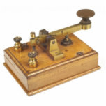 Morsetaste-Fotoskulptur Freistehende Fotoskulptur<br><div class="desc">Morsetaste-Fotoskulptur</div>