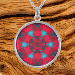 Mosaik Kaleidoskop Blume Rot und Blau Sterling Silberkette<br><div class="desc">Dieses Mosaik Kaleidoskop Design zeichnet sich durch brillante rote und blaue Fliesen aus. Ein lebhaftes geometrisches Design,  inspiriert von Fraktalen,  Mandalasen und Mosaiken aus Buntglas. Holen Sie sich jetzt dieses schöne,  trippige Design und fügen Sie ein paar groovative Farben in Ihr Leben!</div>