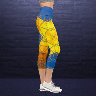 Mosaik Kaleidoskop Gelb und Blauer Legierung Capri Leggings