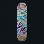 Mosaikskateboard Skateboard<br><div class="desc">Dieses Skate ist mit einem Mosaikmuster aus Muschel dekoriert. Weil wir unsere eigenen Kunstwerke erstellen,  werden Sie dieses exakte Bild von anderen Designern nicht finden. Original Mosaik © Michele Davies.</div>