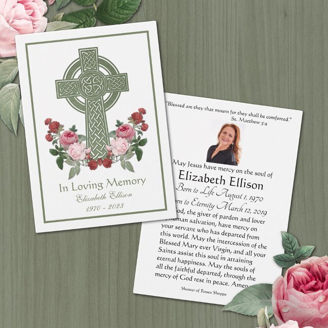 Moss Green Celtic Cross Beerdigung Memorial Gebet (Traditional Catholic Irish Celtic Cross with roses funeral prayer card)