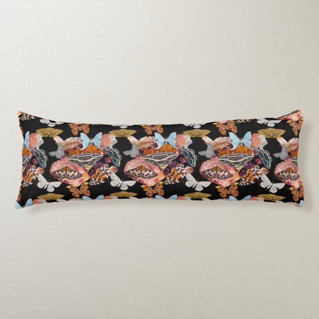 Moth Cotillion | Goblincore Langes Kissen (Vorderseite)