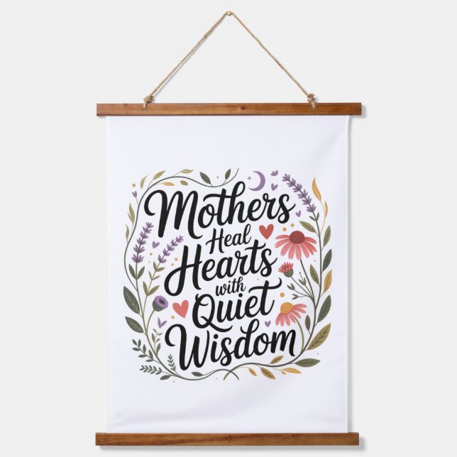 Mothers Heal Hearts With Quiet Wisdom Wandteppich Mit Holzrahmen (Vorderseite)