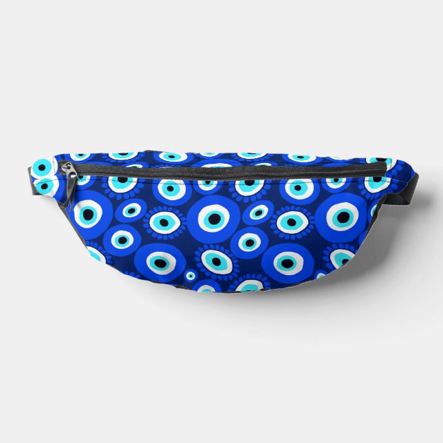 Motif blanc bleu mal aux yeux (Poser)